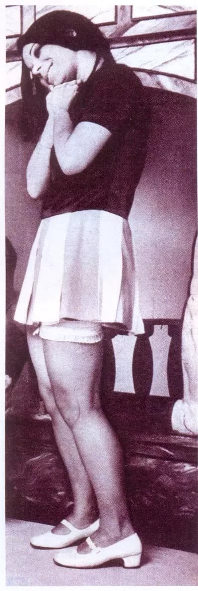 Revista Contigo Nº 63. Dezembro De 1968. As 10 Mais De Contigo. Aqui Os Sucessos. "Por Quem Estou Apaixonada" O Queijinho De Minas Com Suas Músicas Românticas E Tristes, Está Nas Paradas De Sucesso, Está Música, De Autoria Da Própria Martinha, faz parte Do Seu Mais Recente LP. Pág. 36
