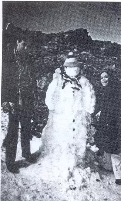 Revista Intervalo Nº 414. Roubaram Martinha Na Lua-De-Mel. Tinham Apenas Chegado A Buenos Aires, Quando Um Motorista De Taxi Resolveu Sumir, Levando As Bagagens Da Cantora E Deixando-A Só Com A Roupa Do Corpo. Pág. 4 e 5