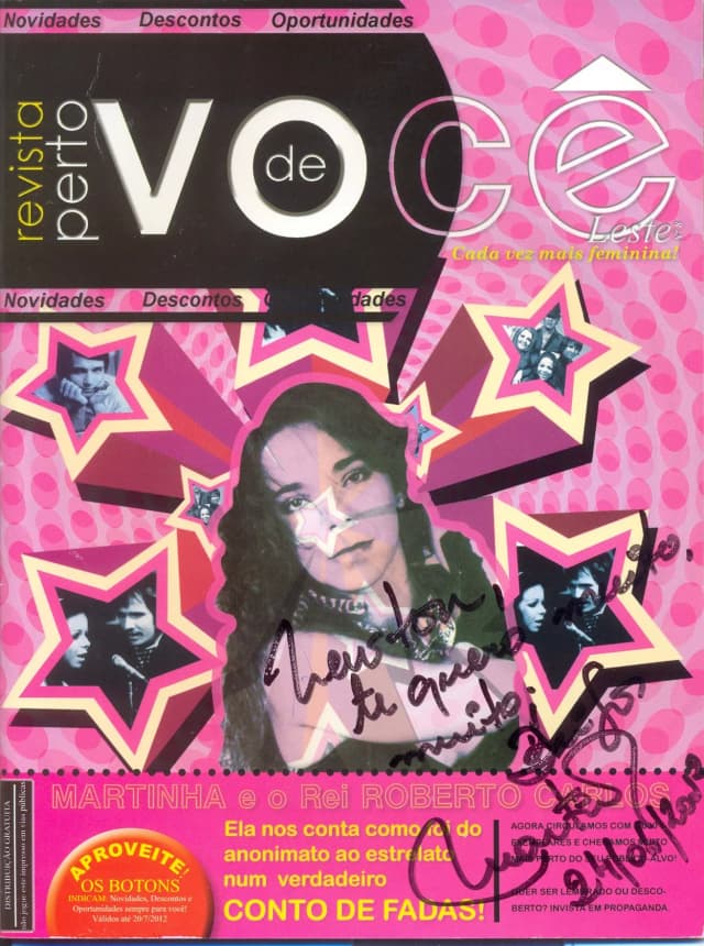 Revista Perto De Você
Junho de 2012.
Martinha E O Rei Roberto Carlos.
Martinha Nos Conta Como Foi Do Anonimato Ao Estrelado Num Verdadeiro Conto De Fada!
Pág. 22, 23, 24, 25, 26, 27, 28, 29, 30 e 31.
